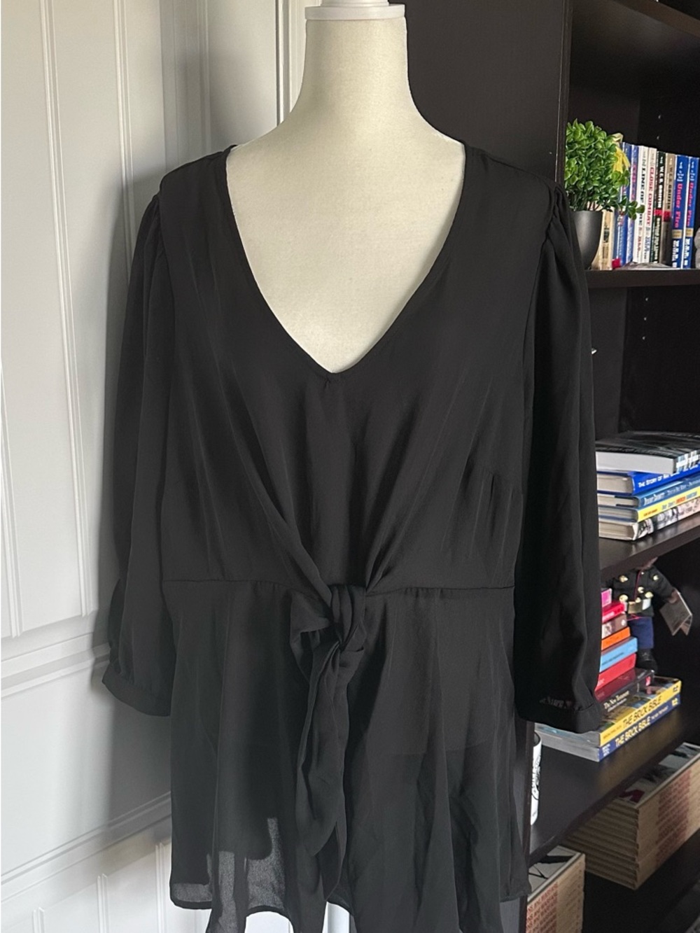 torrid Black V-Neck Tie-Front Peplum Blouse